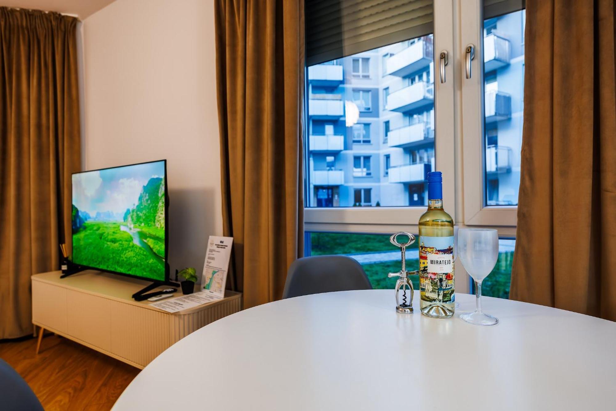 Apartamenty Zamkowe Rzeszów Esterno foto